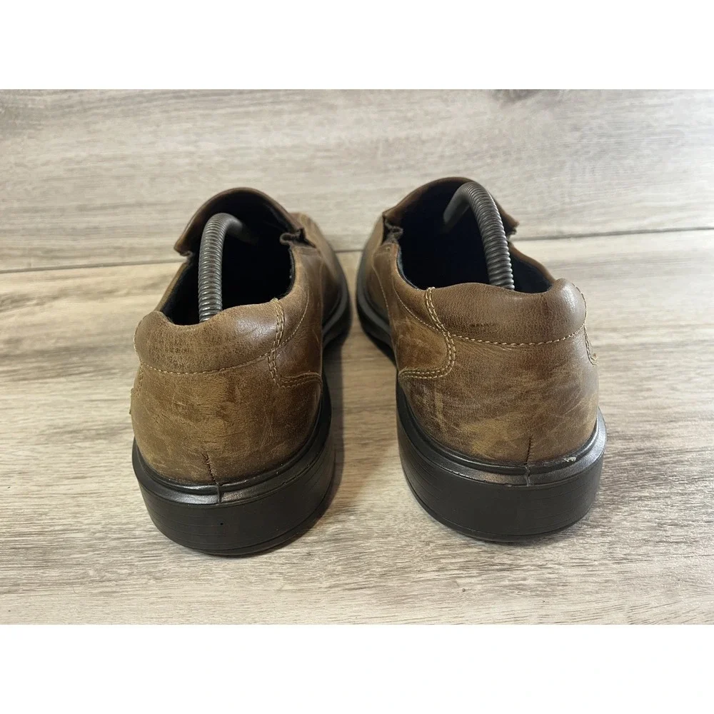 Ecco Helsinki 2 Leather Brown SZ 9.5 Slip On Dual Fit Cognac Dress Shoe EU 44‎